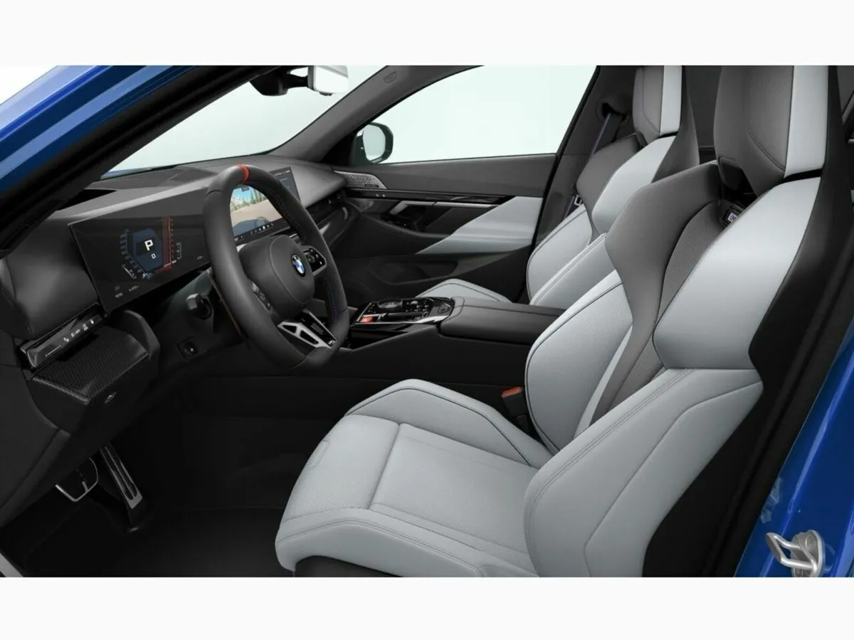 BMW M5 M5 Saloon - Image 4