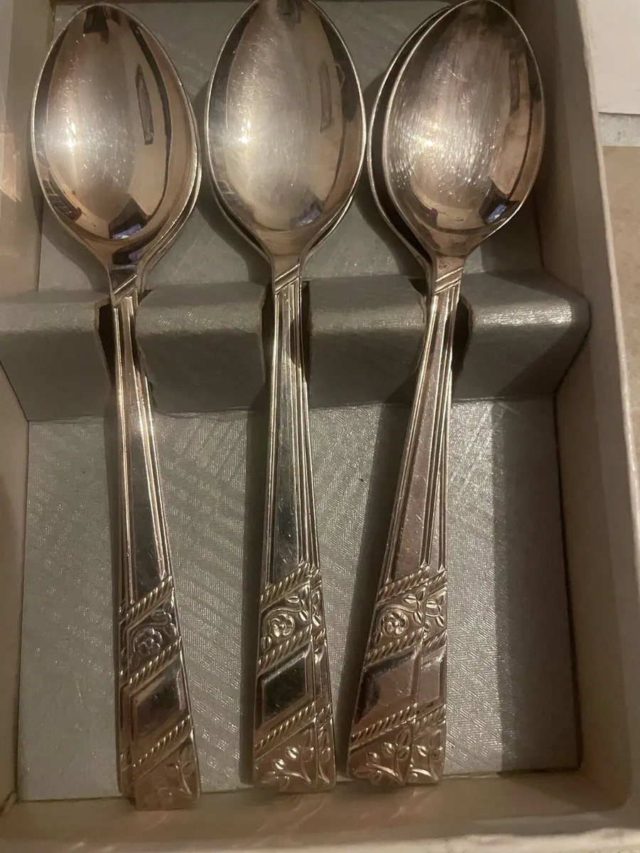 Antique six coffee spoons - Image 3