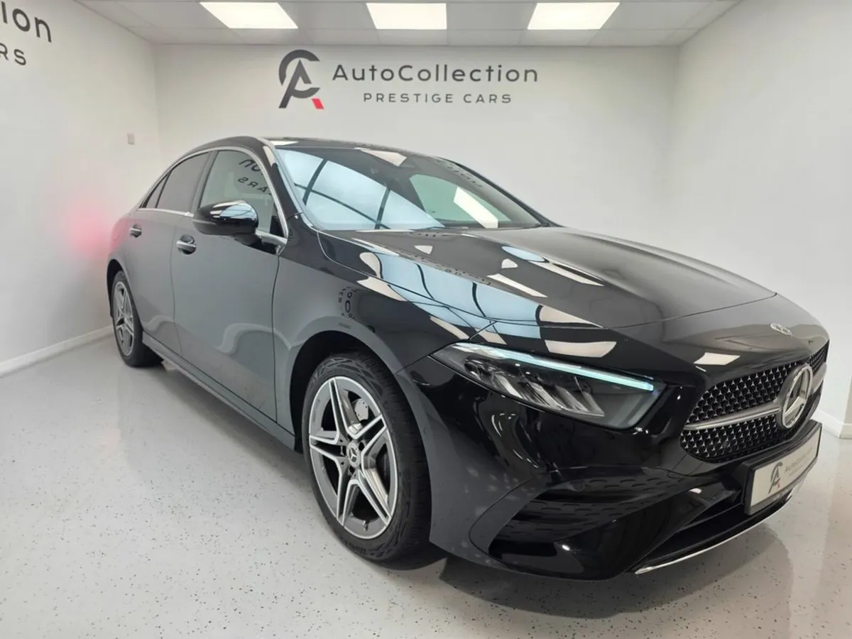 Mercedes-Benz A-Class **A250E**AMG LINE EXECUTIVE* - Image 1