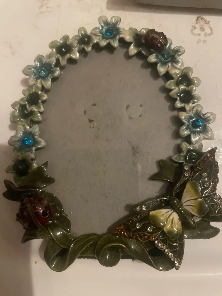 Old style photo frame - Image 1