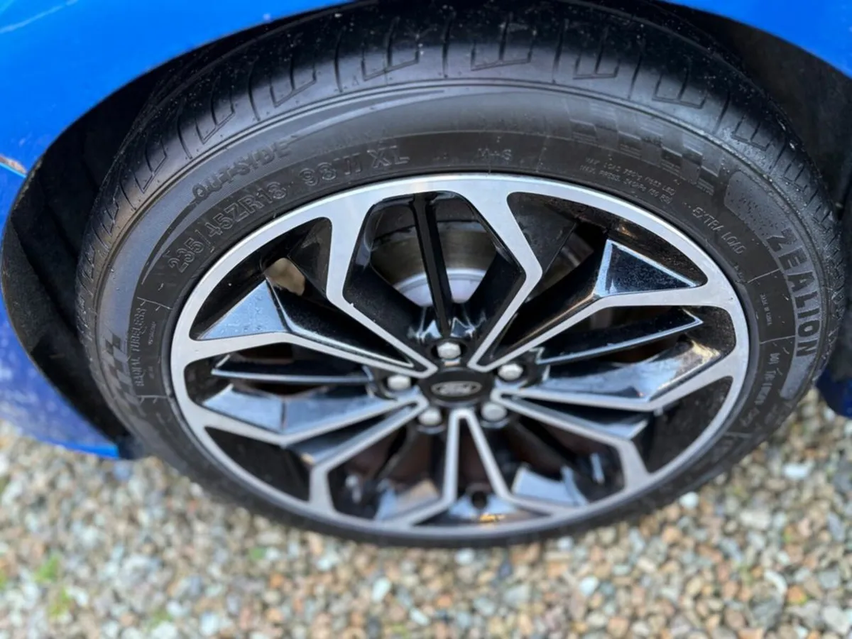 Ford Focus 1.5 TD 120 ST-Line - Image 4