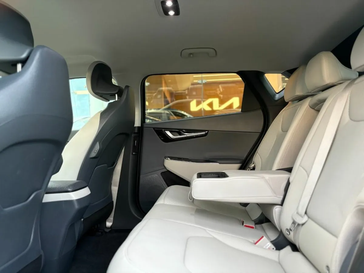 Kia EV6 Earth (Range 528km) (Finance available at - Image 4