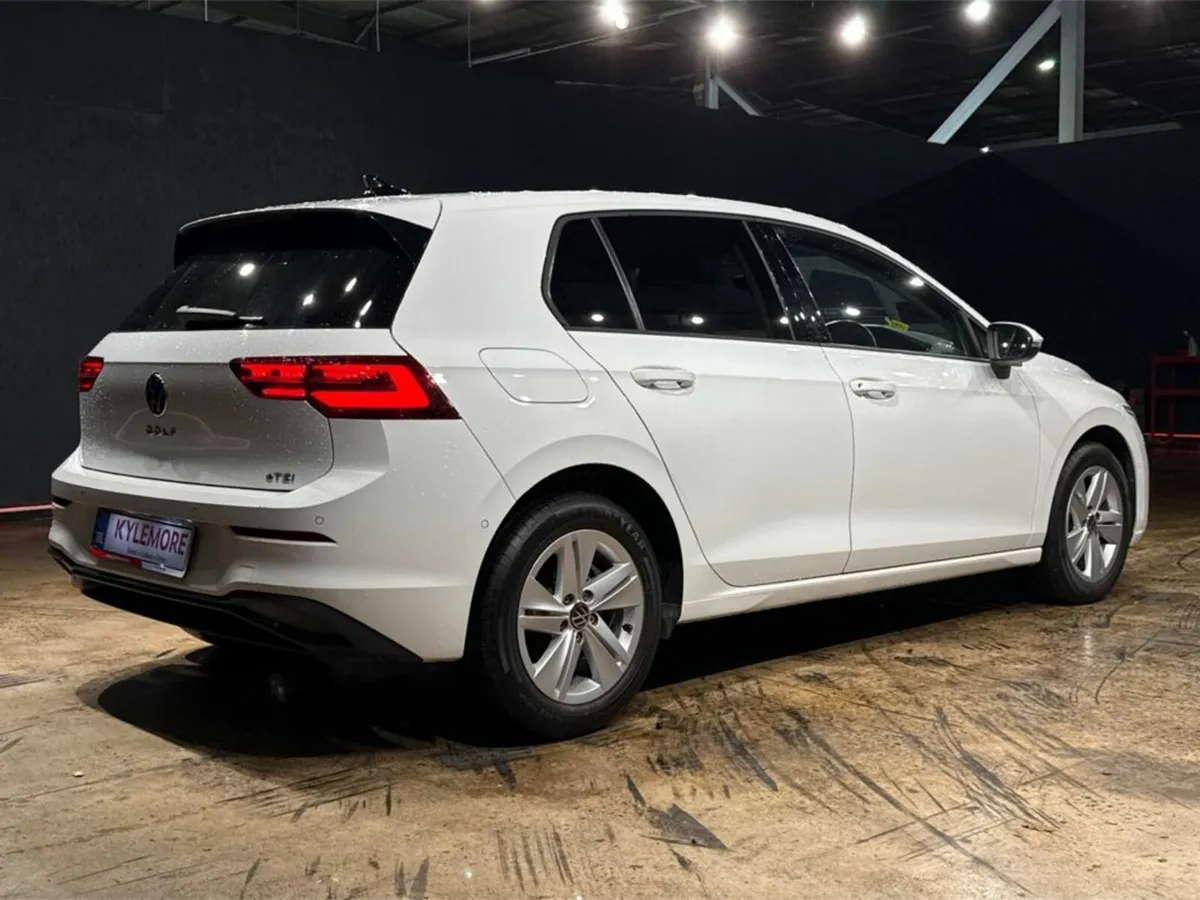 Volkswagen Golf ETSI ACTIVE - FACTORY ALLOYS - PAD - Image 4