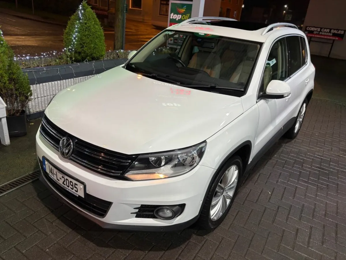 Volkswagen Tiguan 2.0 TDI 140 Sport - Beige Leathe - Image 3