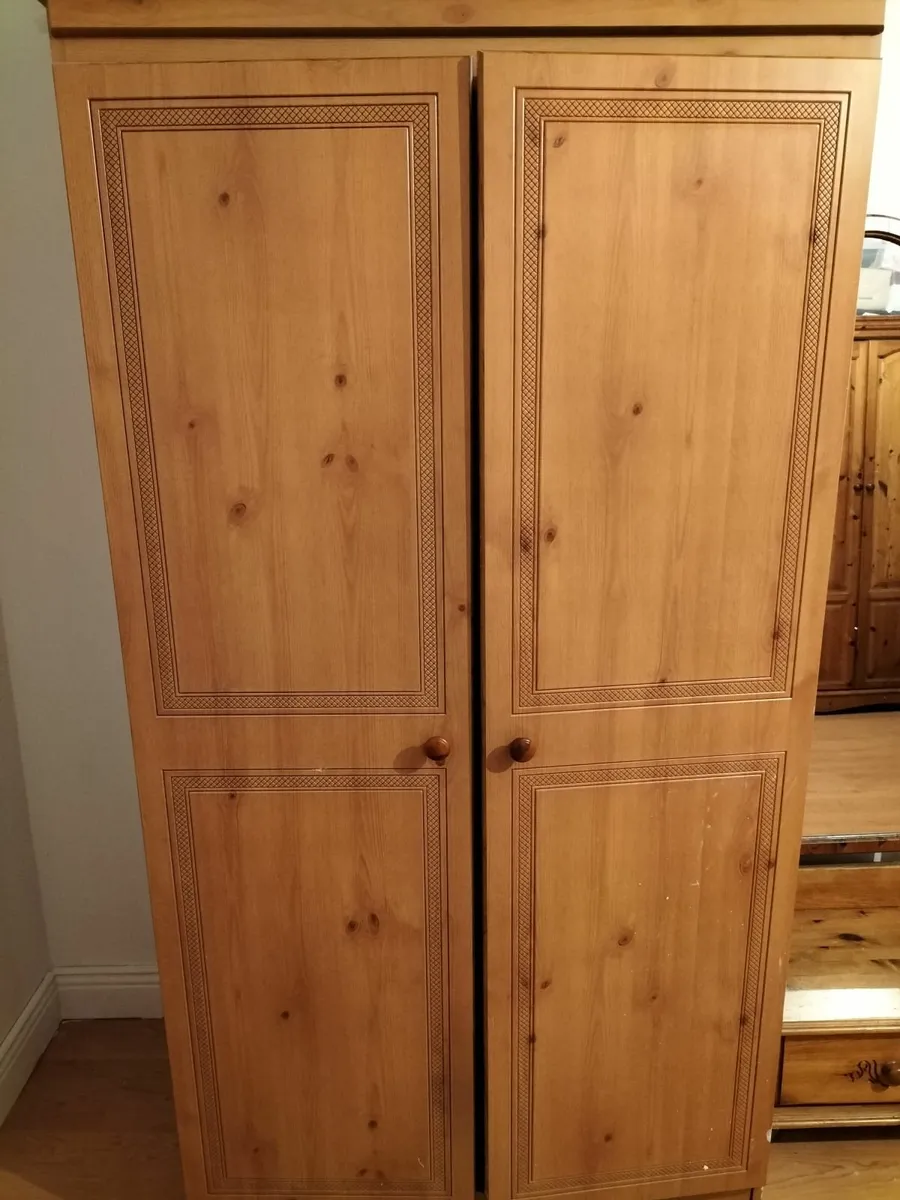 Wardrobes and Mirror set - Image 4