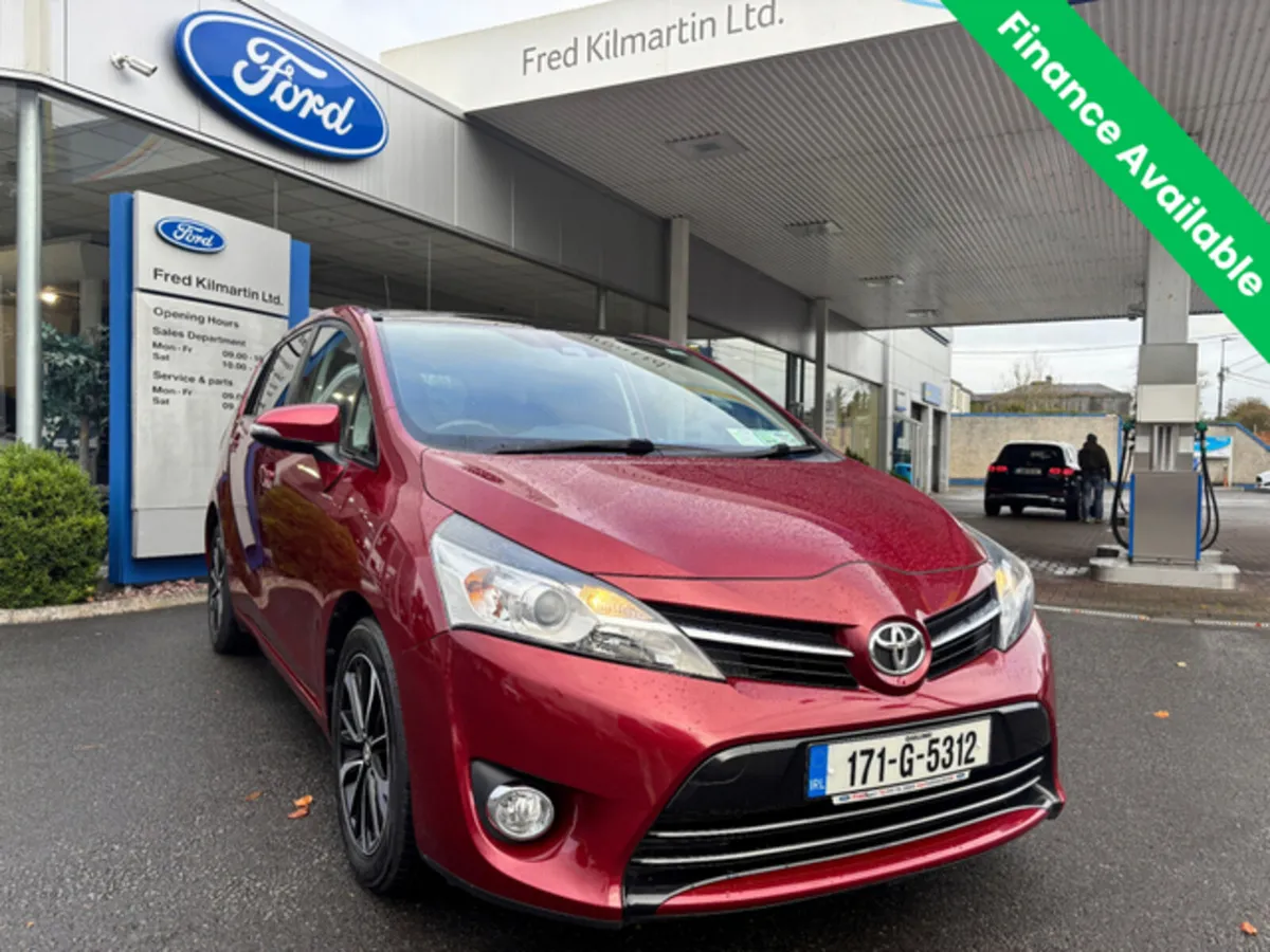 Toyota Verso 1.6 DESIGN TSS D-4D 5DR - Image 1