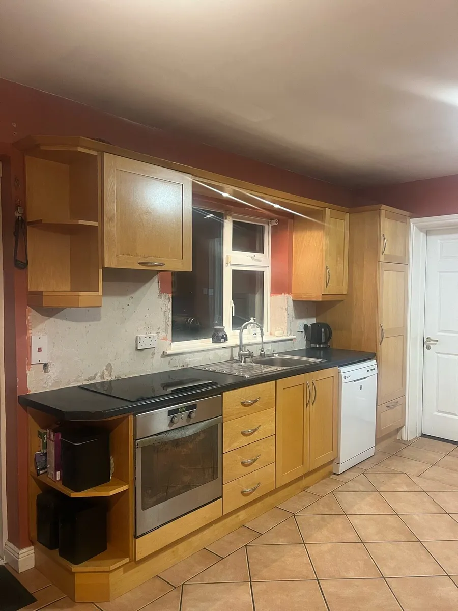 Kitchen Units- Removed and ready for collection - Image 4