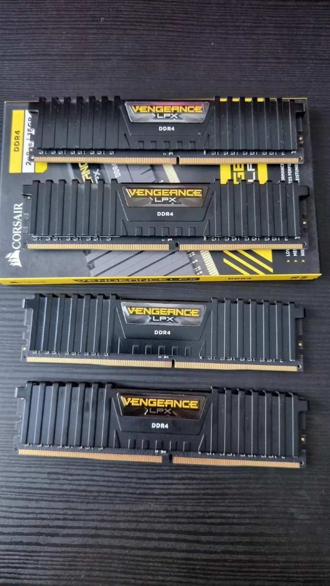 32GB DDR4 3200MHz Corsair RAM - Image 1