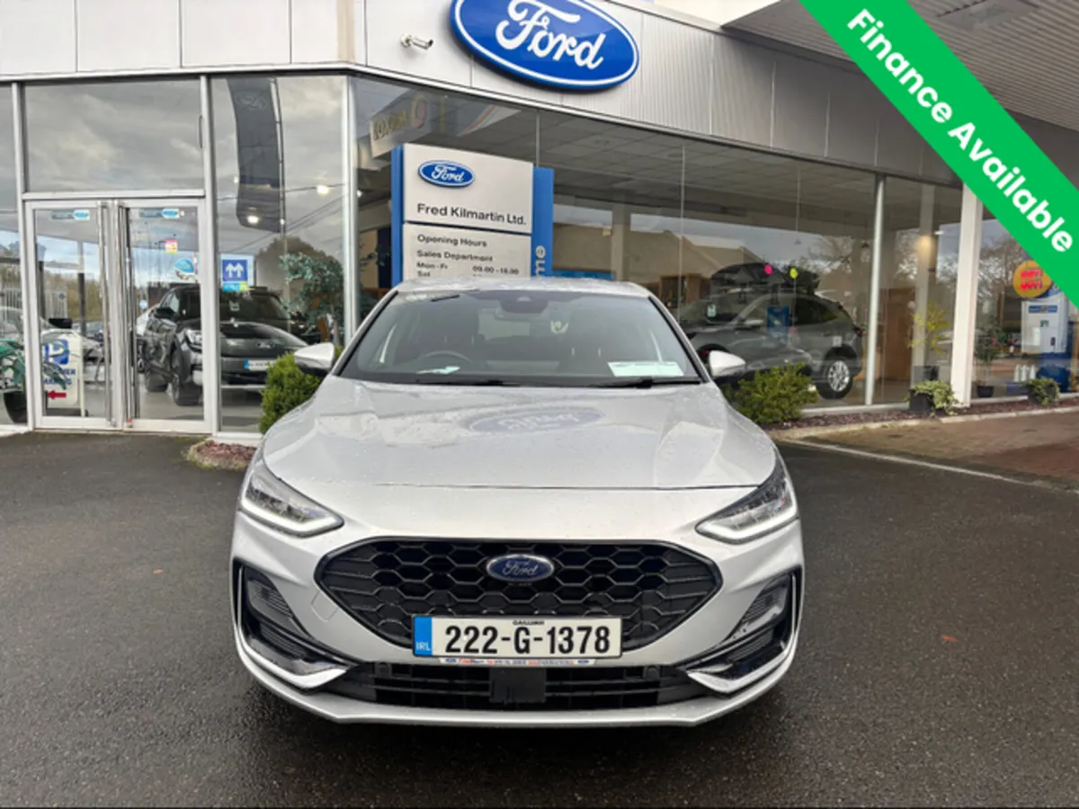 Ford Focus ST-LINE VIGNALE 1.5 TD 120 A8 4DR - Image 2