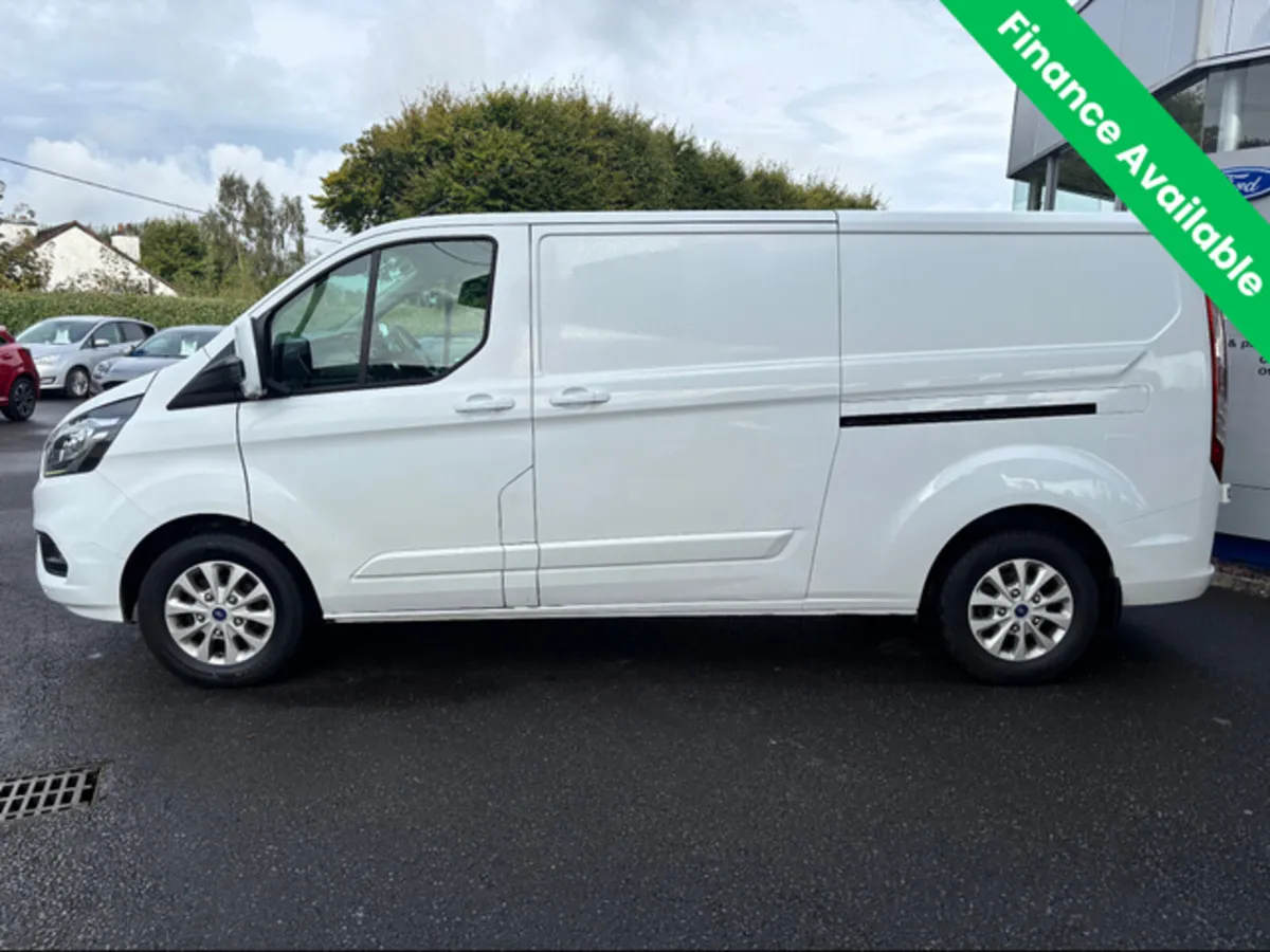 Ford Transit Custom 300L LIMITED EDITION 2.0 TD 17 - Image 4