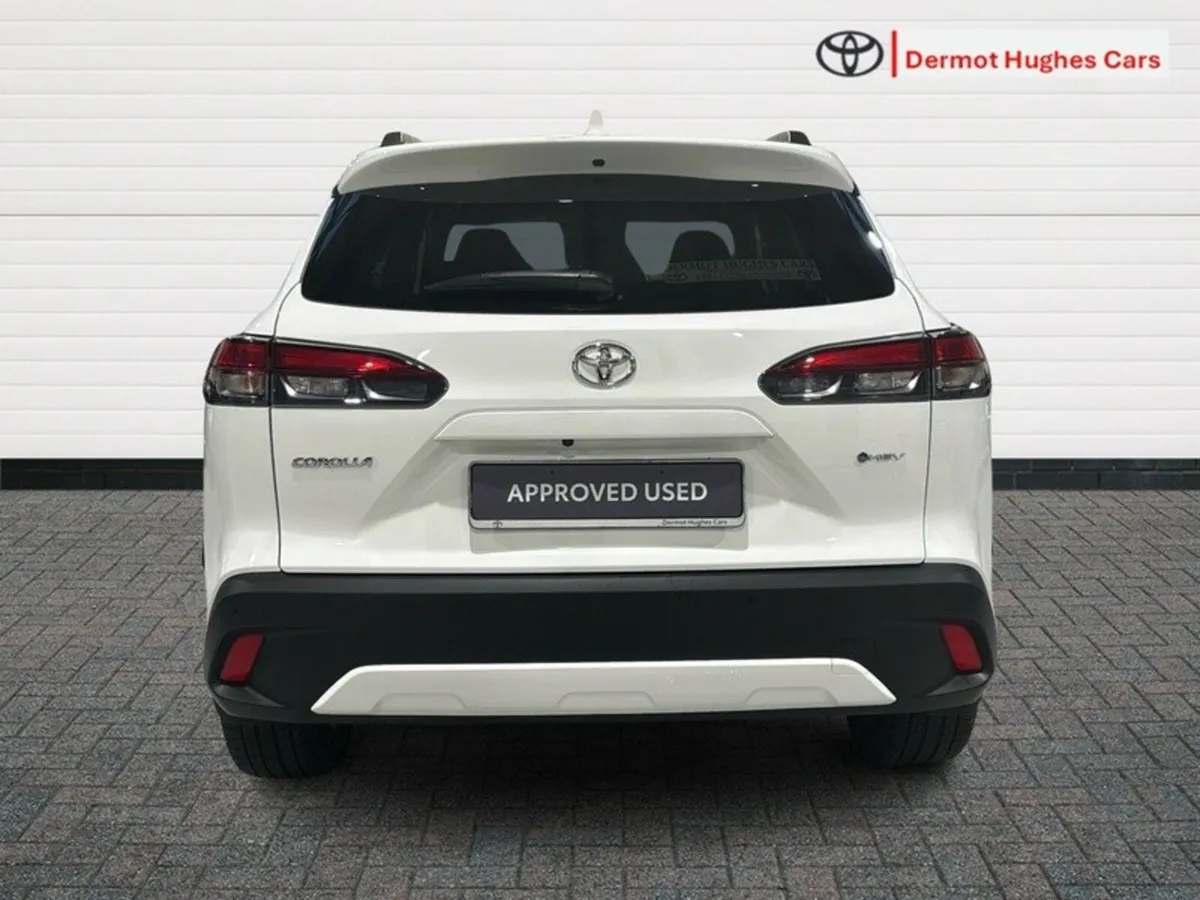 Toyota Corolla Cross 1.8 SPORT HYBRID AUTO - Image 4