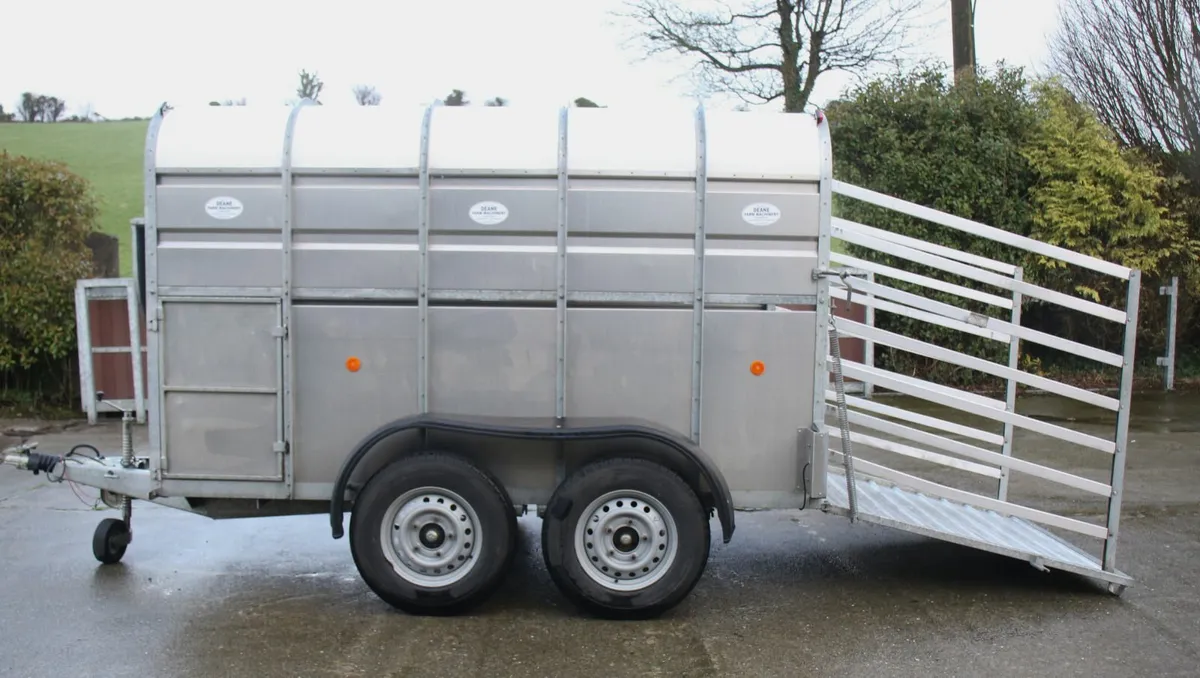 Cow Trailer - Image 4