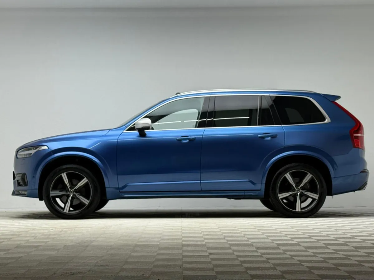 Volvo XC90 R-DESIGN GT D4 *7 SEATER* - Image 4