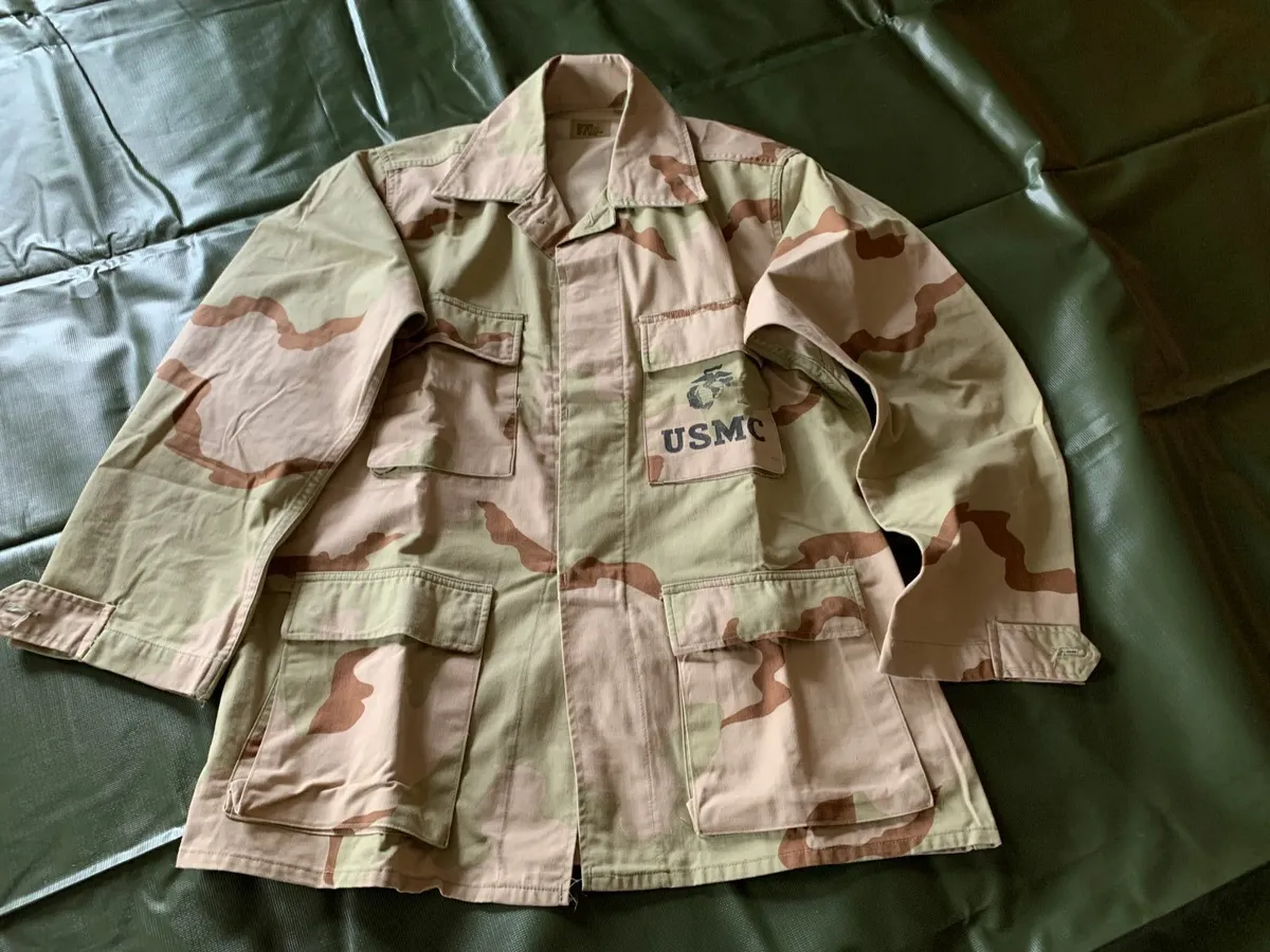 USMC DESERT STORM MILITARY UNIFORM (MEDIUM) - Image 2