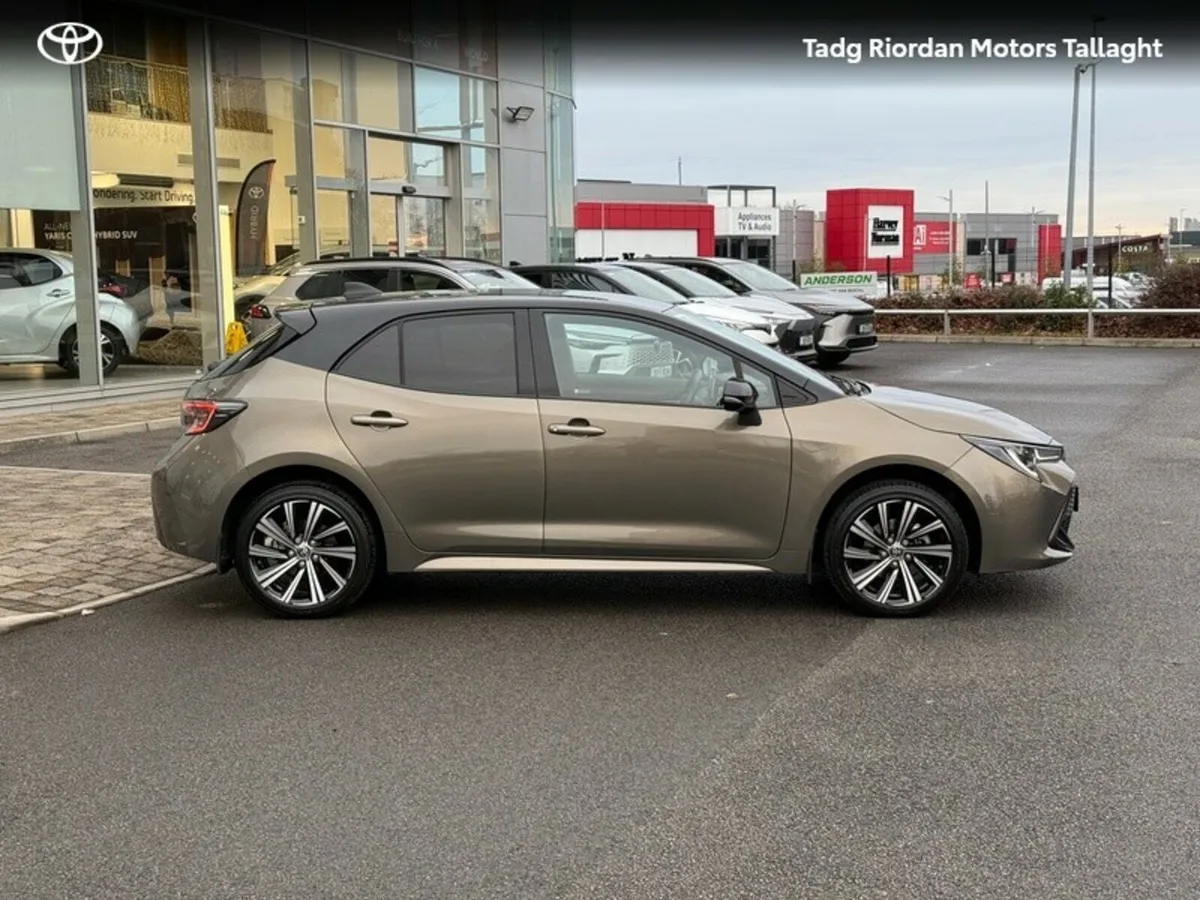 Toyota Corolla HYBRID L/SPORT HB - Image 3