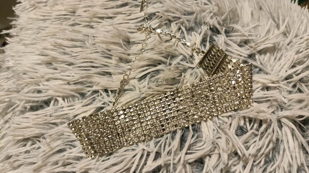 Dazzle & Drama — Gold Rhinestone Choker Necklace - Image 1