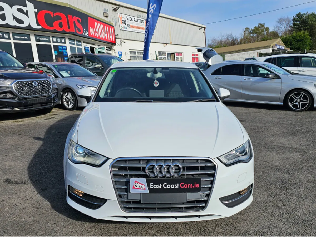 Audi A3 ( 162 REG 1.4 TFSI PRIVACY GLASS REVERSING - Image 4