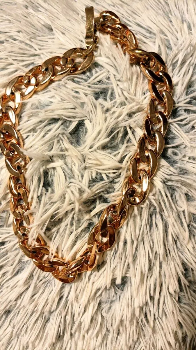 Statement Shine — Gold Chain Necklace - Image 2