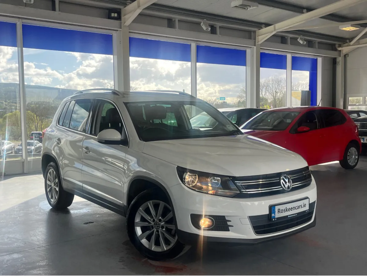 Volkswagen Tiguan SPORT 2.0 TDI MANUAL 6SPEED FWD - Image 3