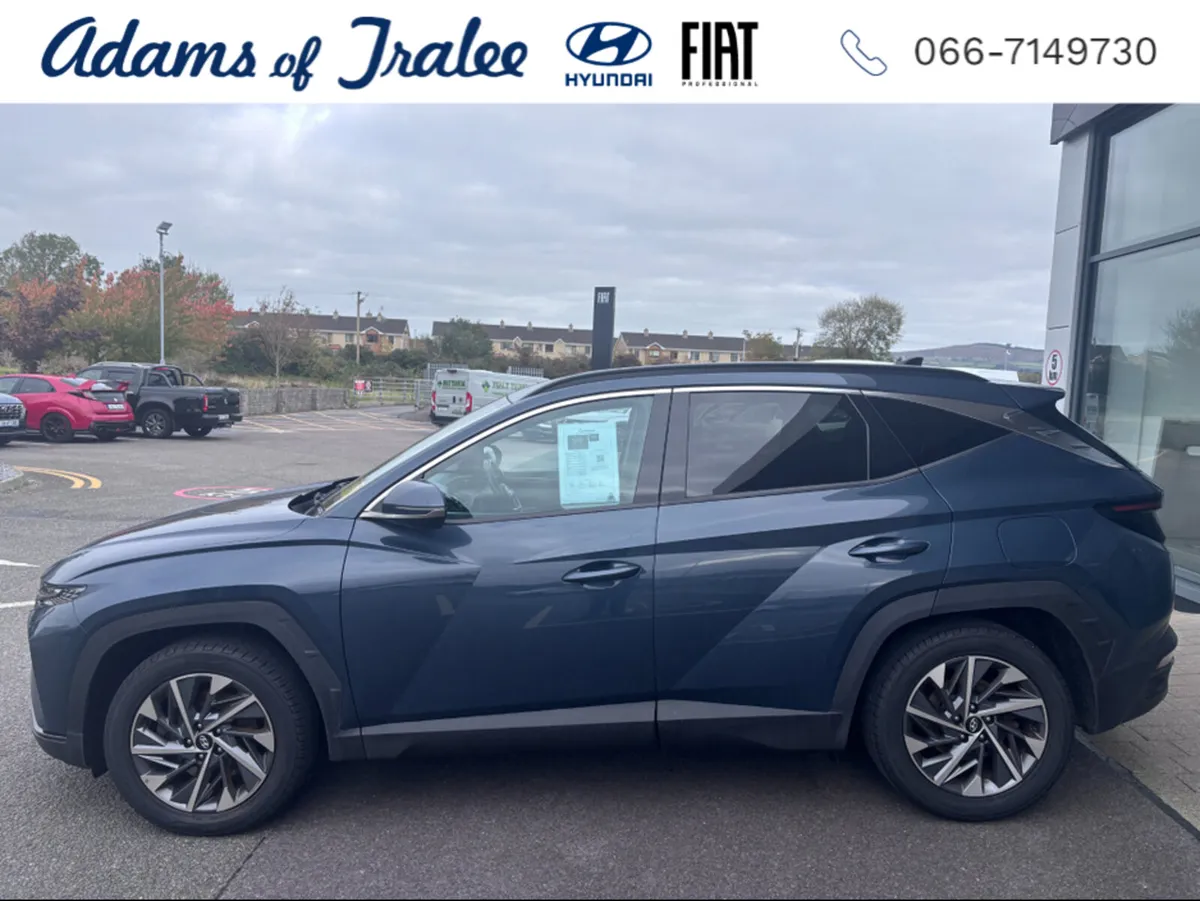 Hyundai Tucson IX35 EXECUTIVE PLUS 5DR - Image 2
