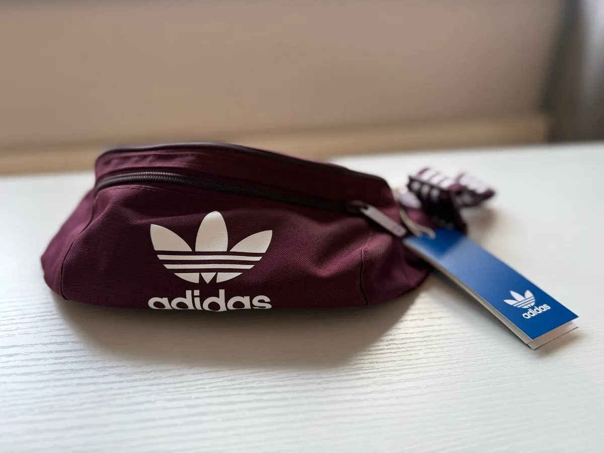 Brand new Adidas Originals waist bag, bum bag - Image 2