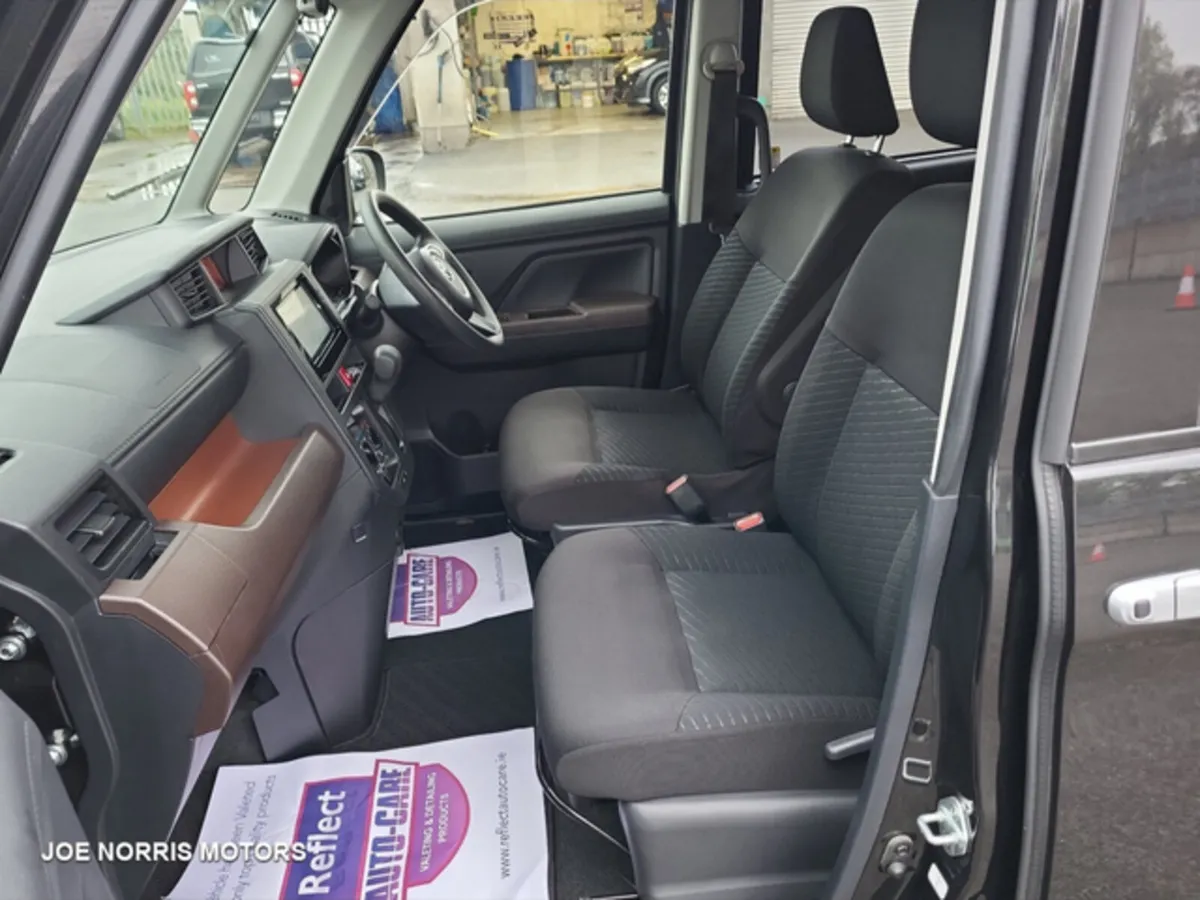 Toyota Other 1.0 XS AUTOMATIC - Image 3