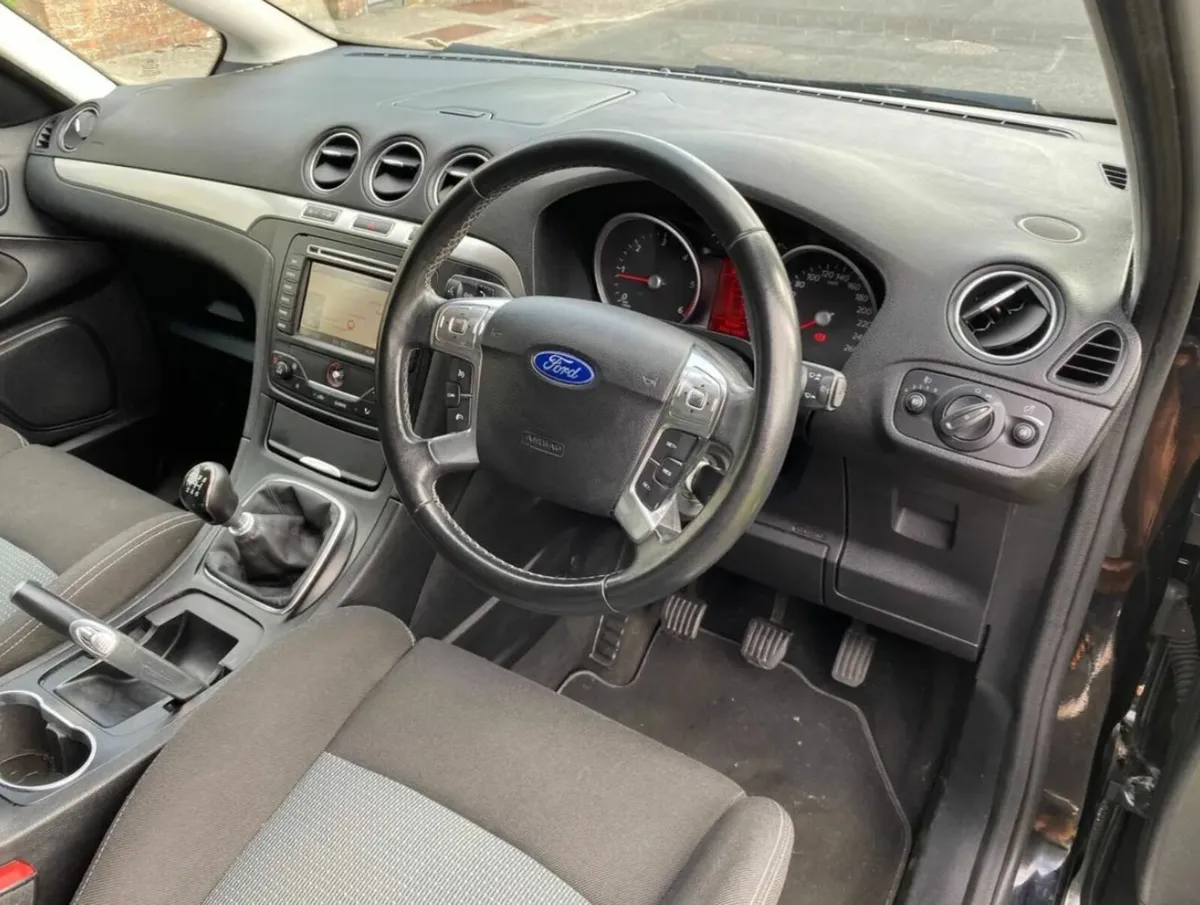 Ford S-Max 2015 - Image 4