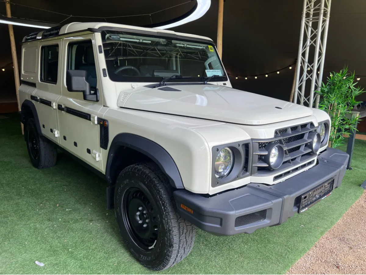 INEOS Grenadier 5-Seat Commercial (N1) - Image 4