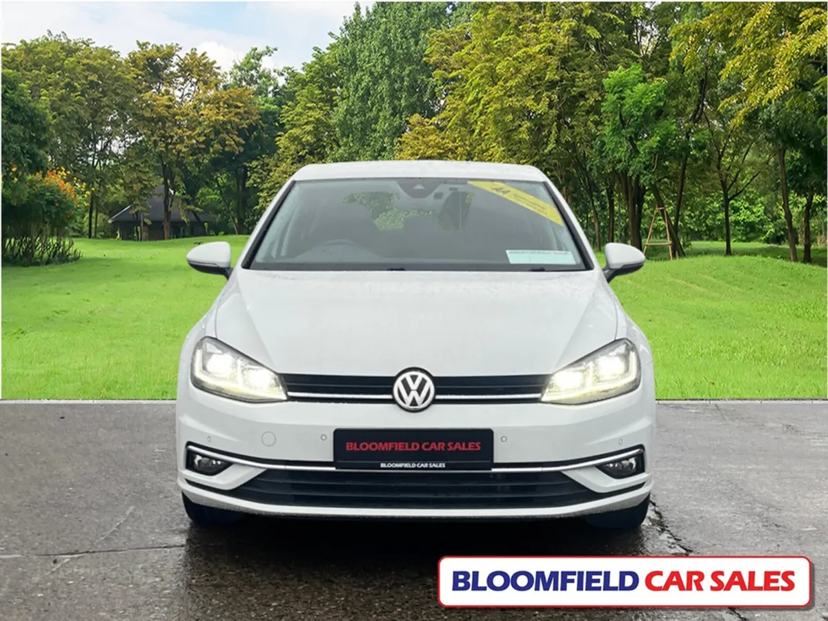 Volkswagen Golf 1.4TSI , HIGH LINE // LOW MILEAGE - Image 2