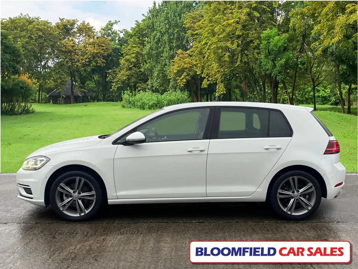 Volkswagen Golf 1.4TSI , HIGH LINE // LOW MILEAGE - Image 4
