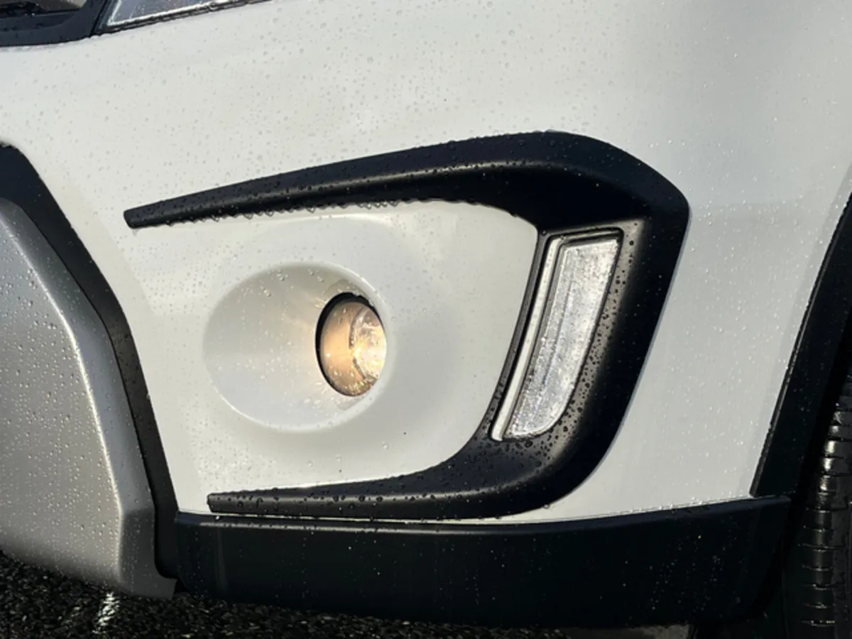 Suzuki Vitara GL+ DIESEL 5DR - Image 4