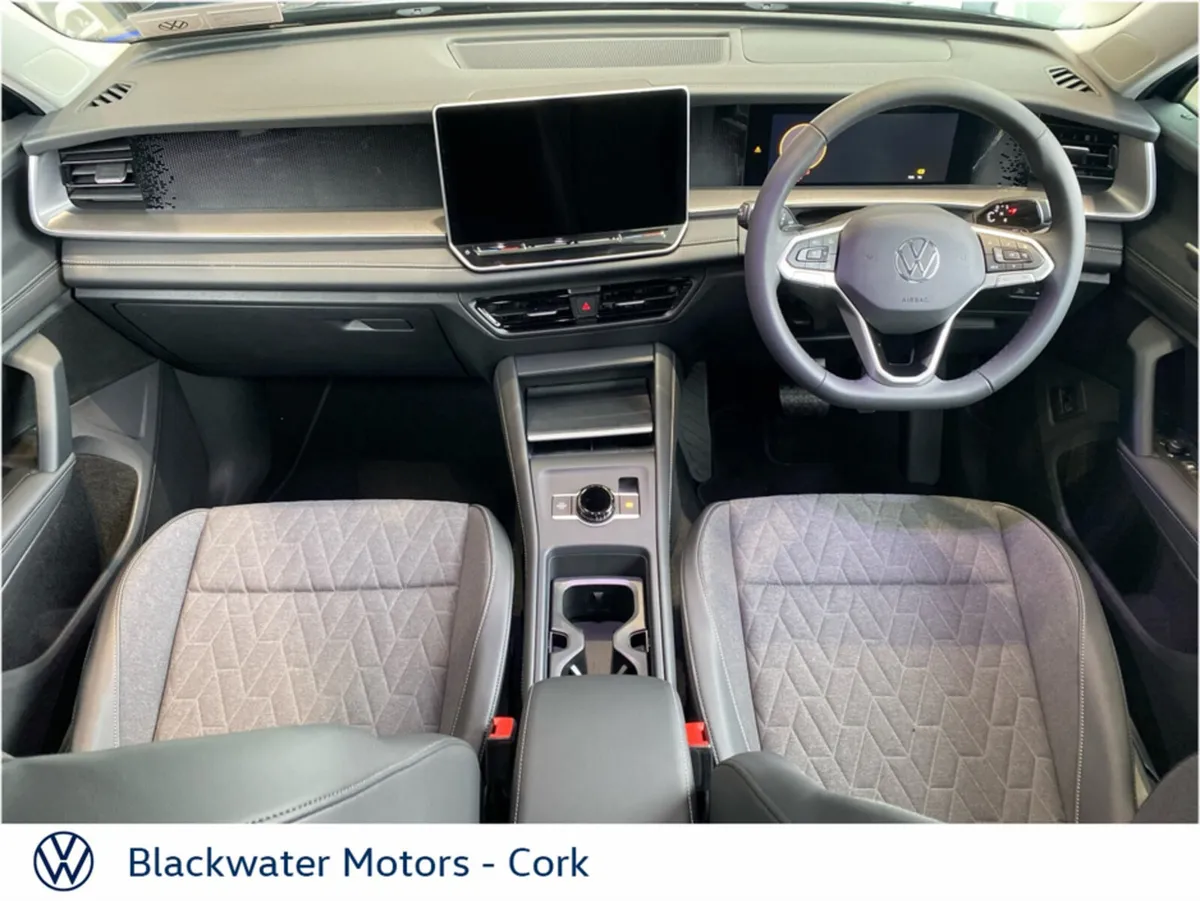 Volkswagen Tayron EDITION 75 2.0TDI 150BHP DSG AUT - Image 3