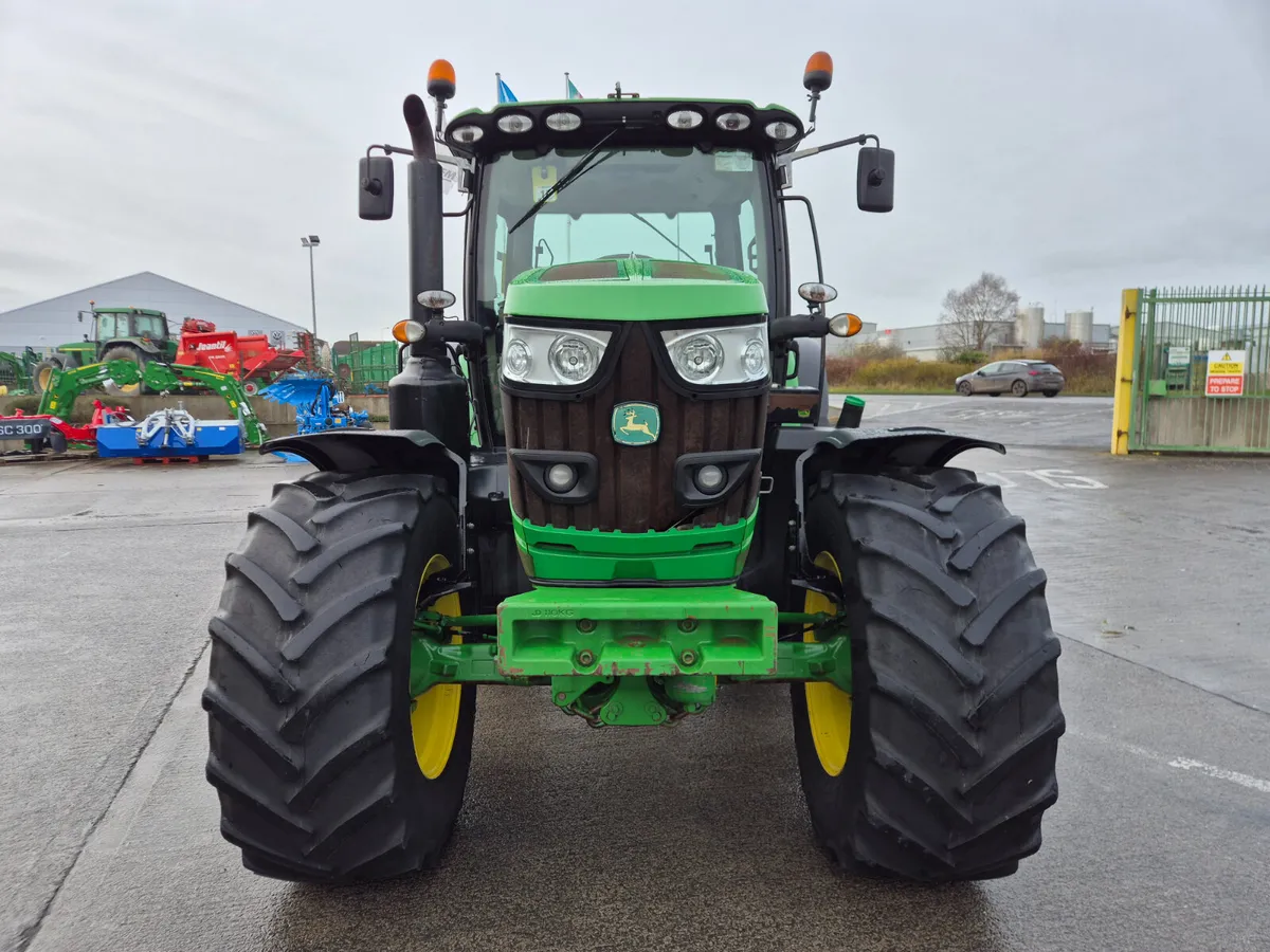 John Deere 6155R 2017 - Image 2