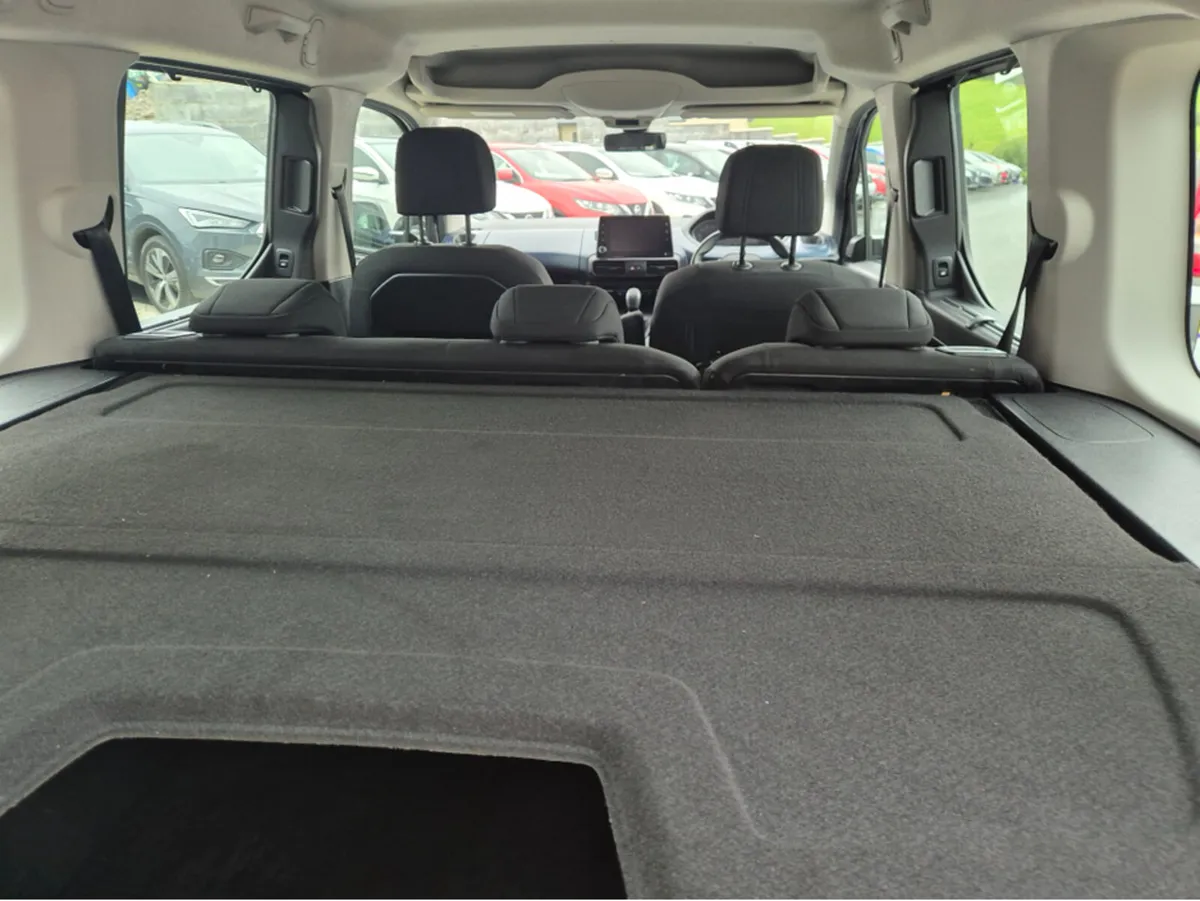 Peugeot Rifter ALLURE BLUEHDI - Image 2