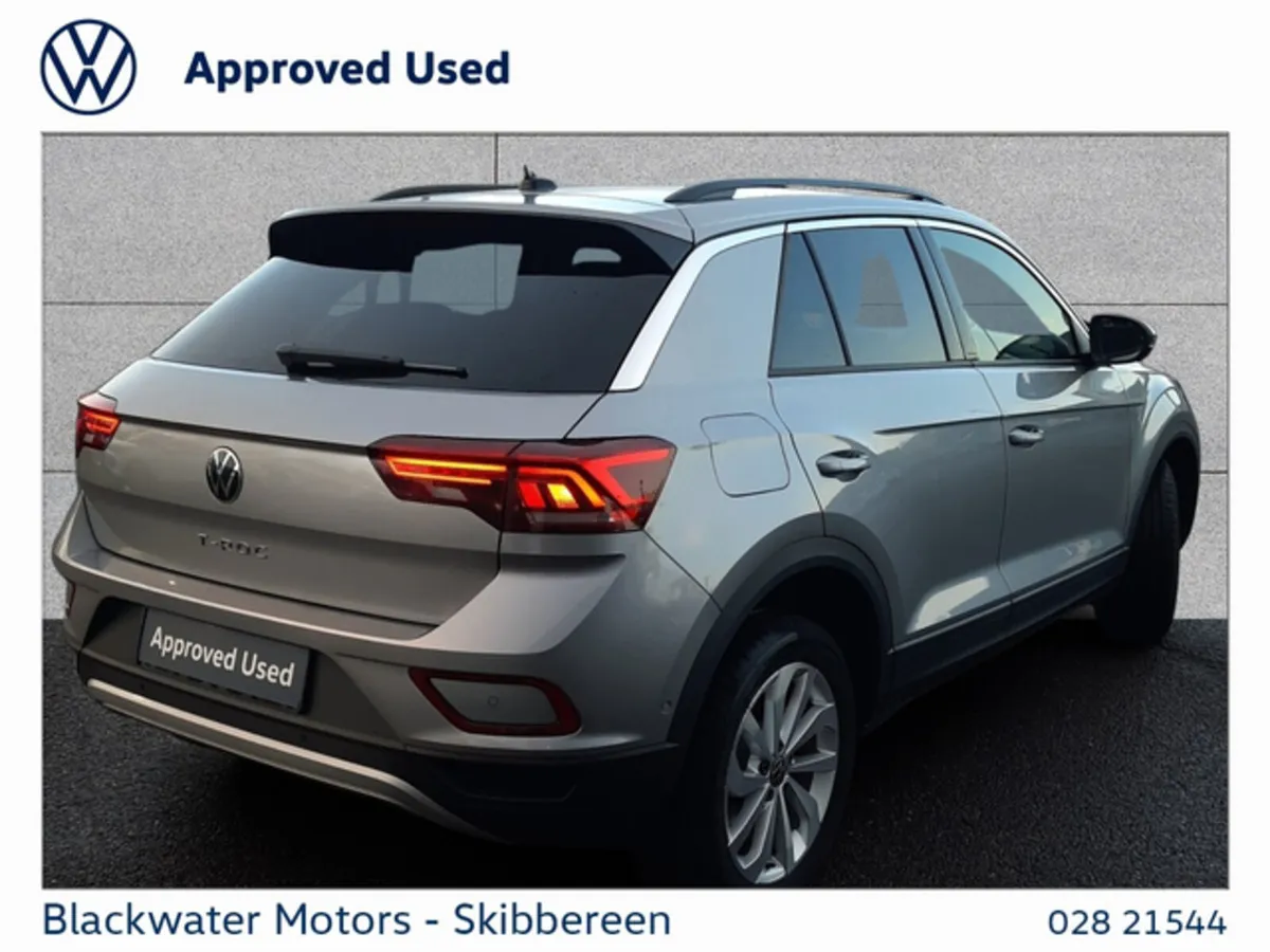 Volkswagen T-Roc 2.0TDI 116BHP EDITION 75 WITH REA - Image 4
