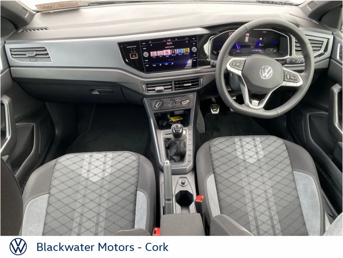 Volkswagen Taigo 1.0TSI 116BHP R-LINE 75 - Image 3