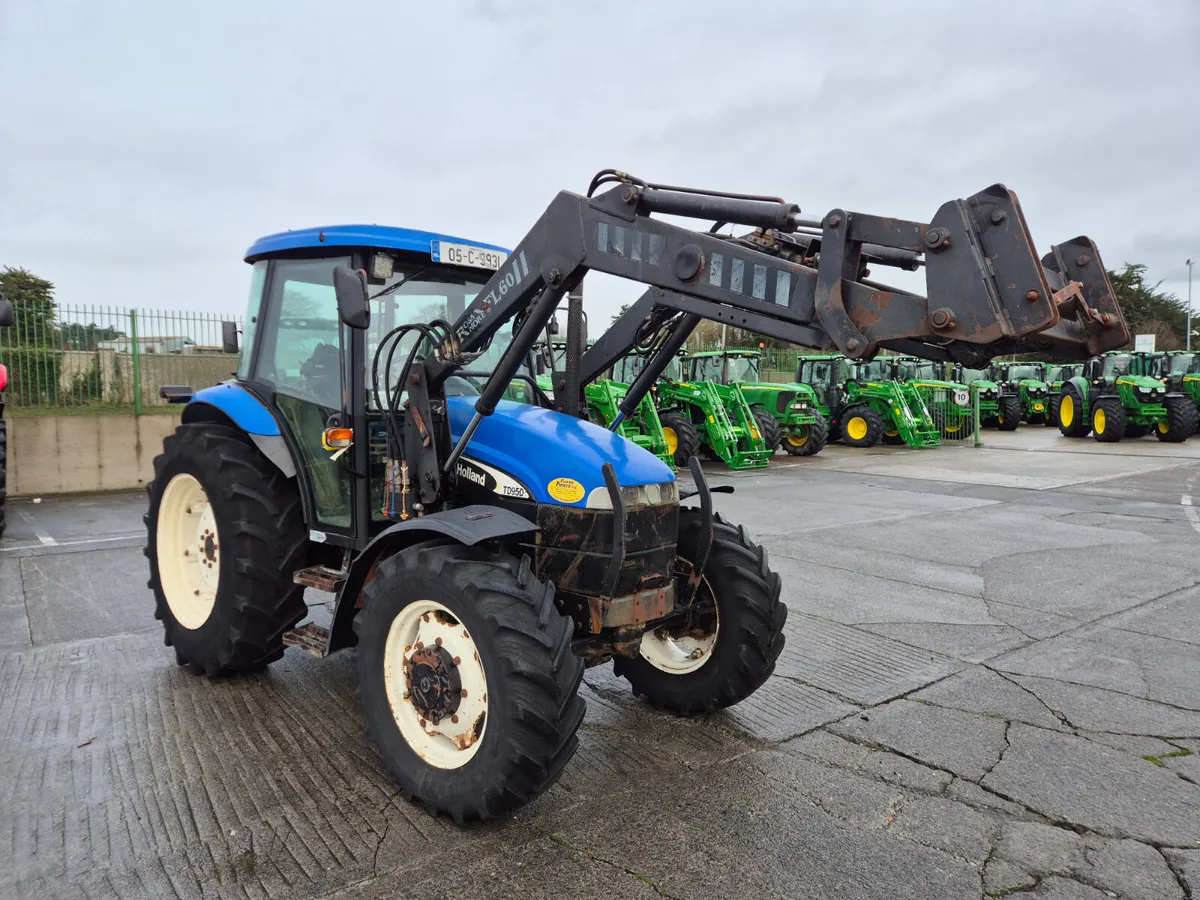 New Holland TD95D 2005 - Image 1