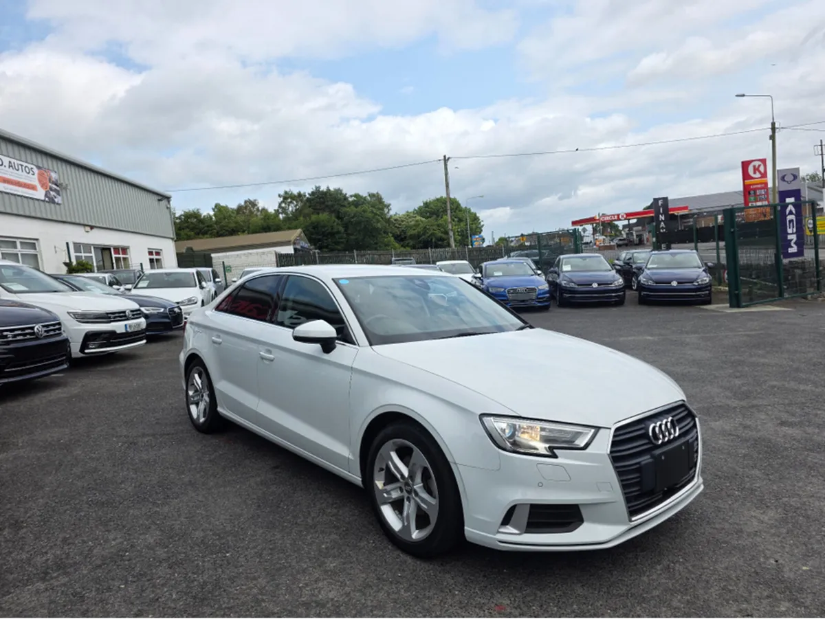 Audi A3 SALOON 1.4 TFSI SPORTS EDITION ELECTRIC SE - Image 2
