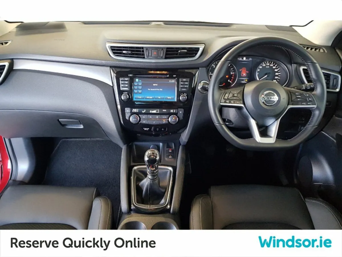Nissan Qashqai 1.3 PET SV PREMIUM PAR - Image 4