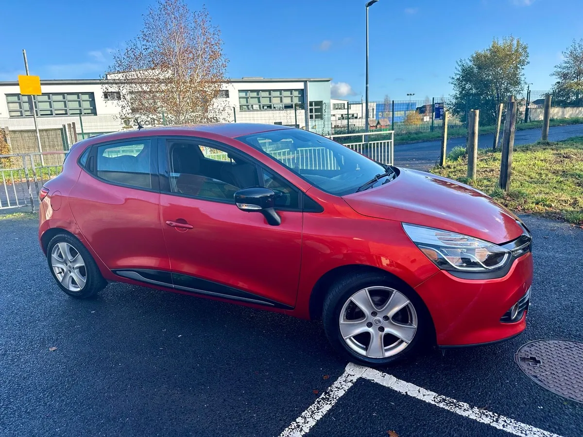 Renault Clio 1.5DCI low mileage - Image 3