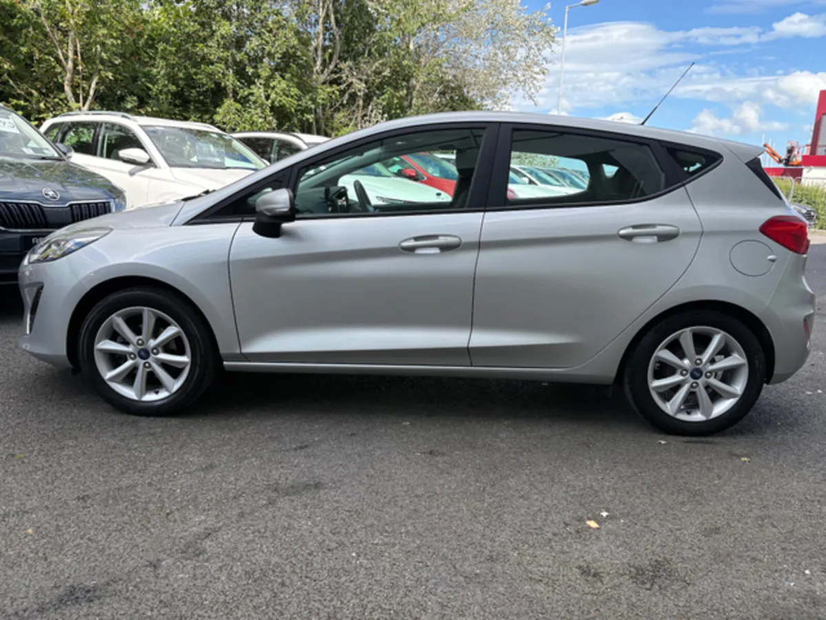 Ford Fiesta 1.0 PETROL ZETEC AUTO - Image 4