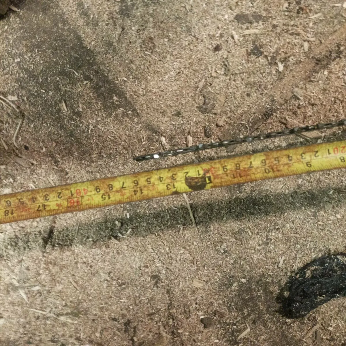 Electric 230v  14" Makita chainsaw for sale €75 - Image 3