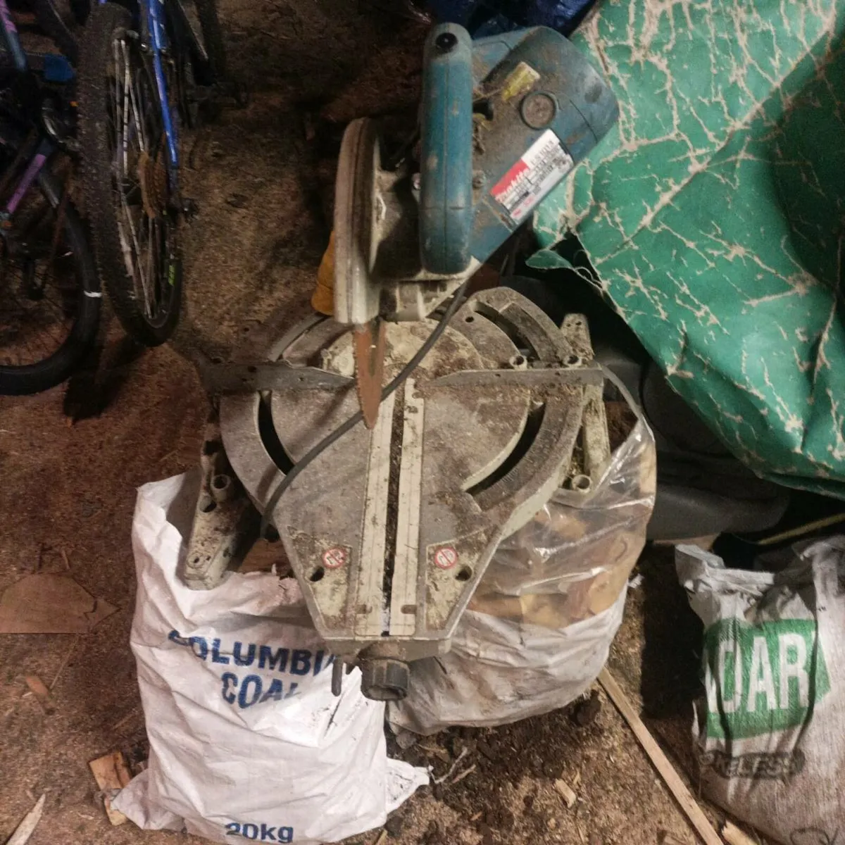 Makita Chop saw 110v. €75 - Image 1