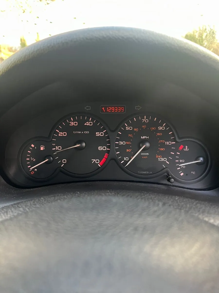 Peugeot 206 2001 - Image 1