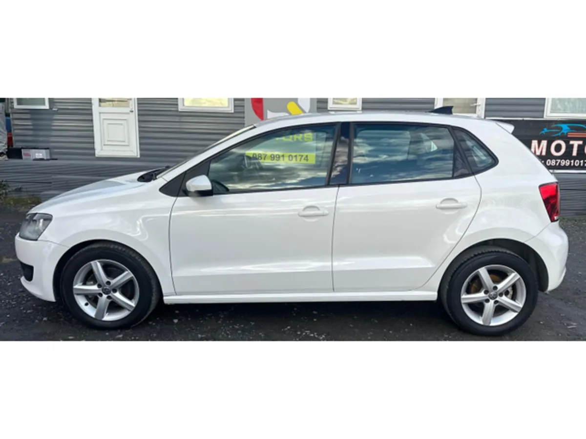 Volkswagen Polo 1.2L TSI Bluemotion Petrol Automat - Image 4