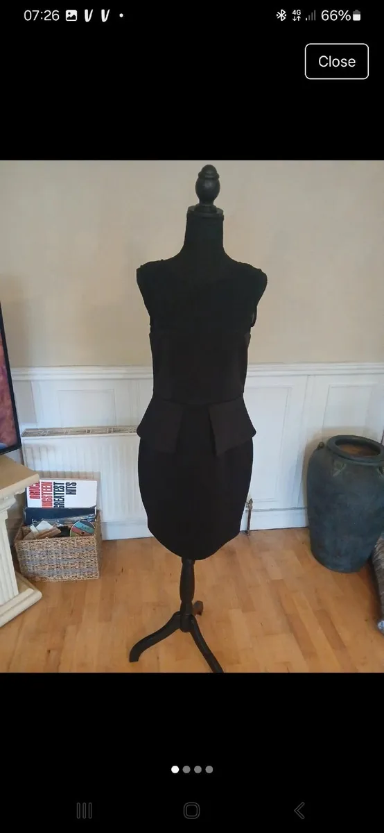 Good as new clithes some with tags and never wor - Image 2