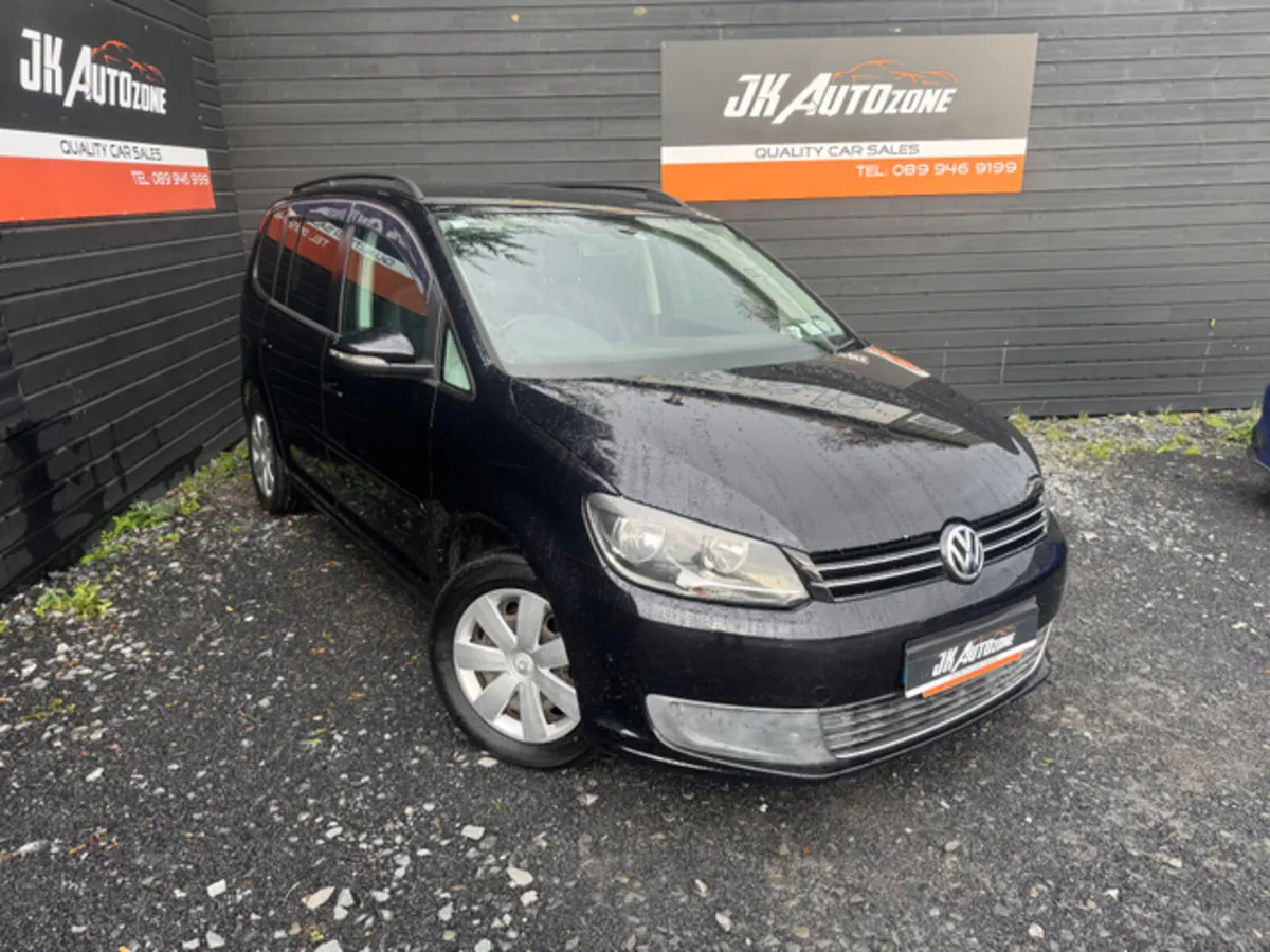 Volkswagen Touran 1.4TFSI 7S 5DR AUTO - Image 1