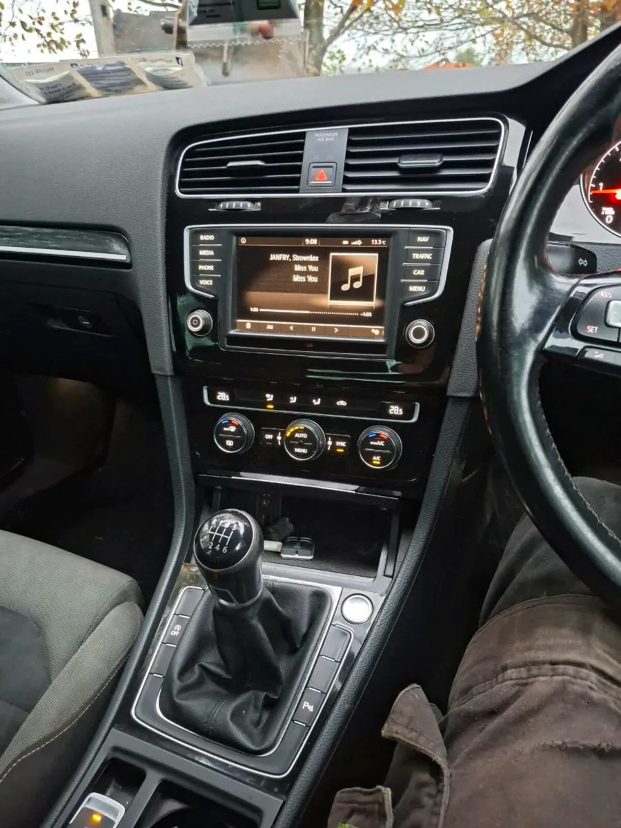 Vw golf r line 150bhp - Image 4