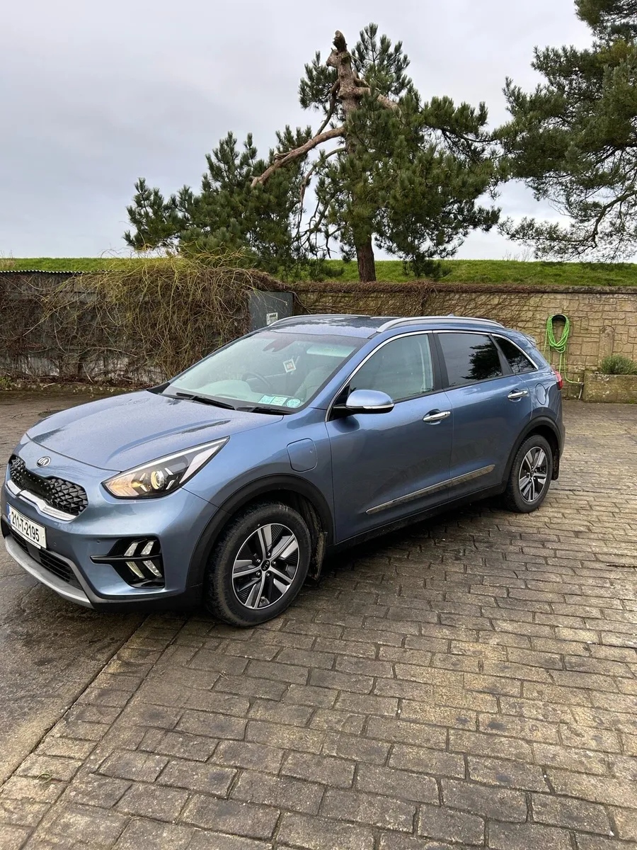 2021 Kia Niro - Image 1