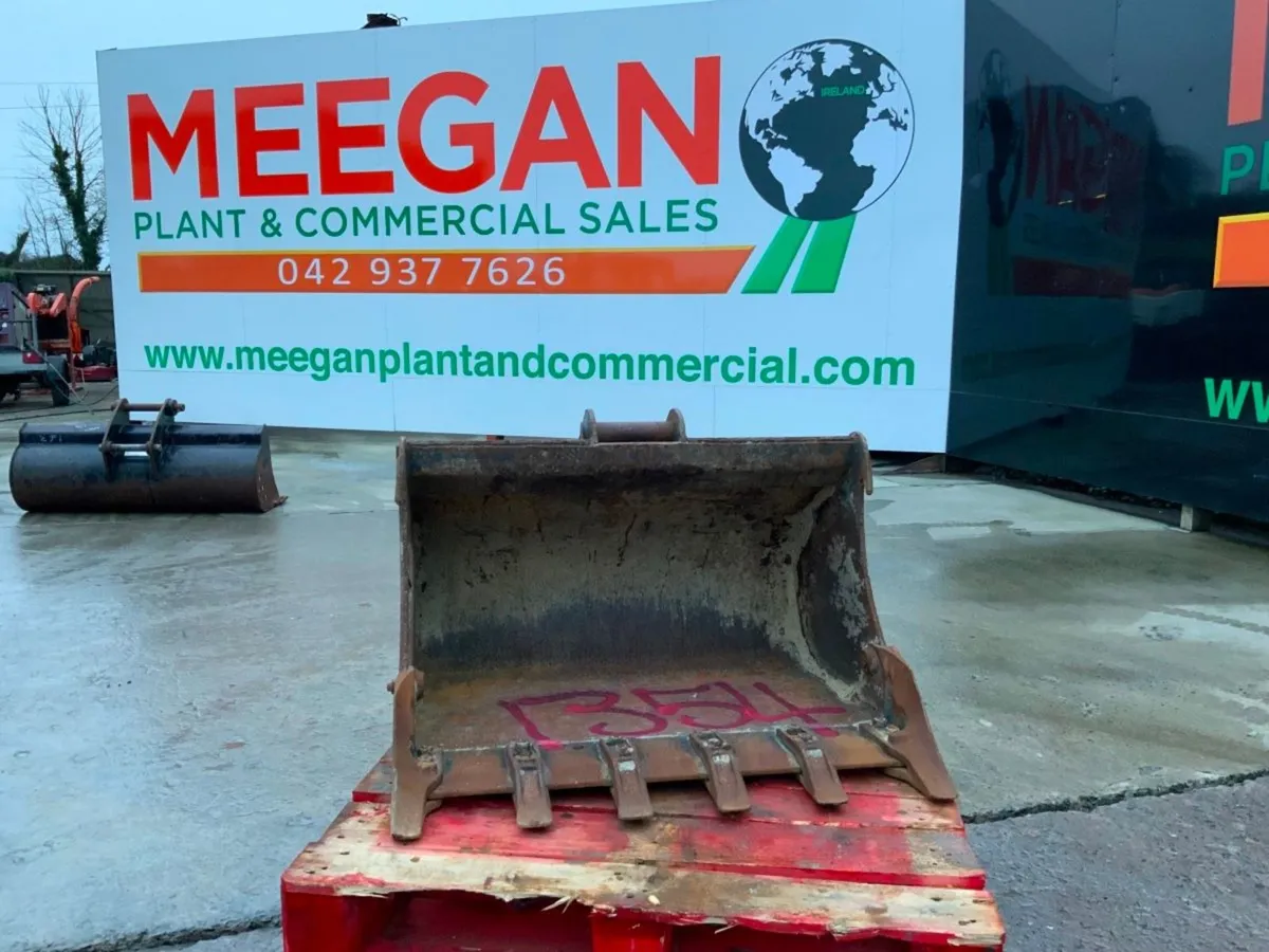 36" DIGGING BUCKET.........45mm  PINS....1354. - Image 2